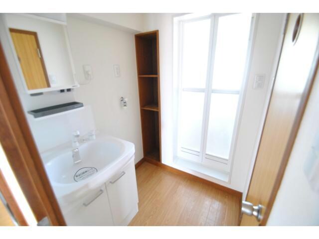 根本ハイツの物件内観写真