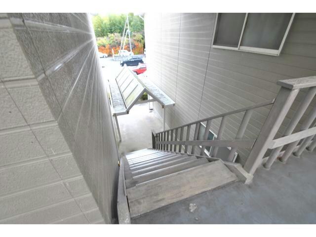 テクノハイム本宿　桃の棟の物件外観写真