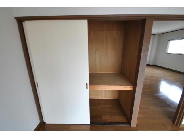 テクノハイム本宿　桃の棟の物件内観写真