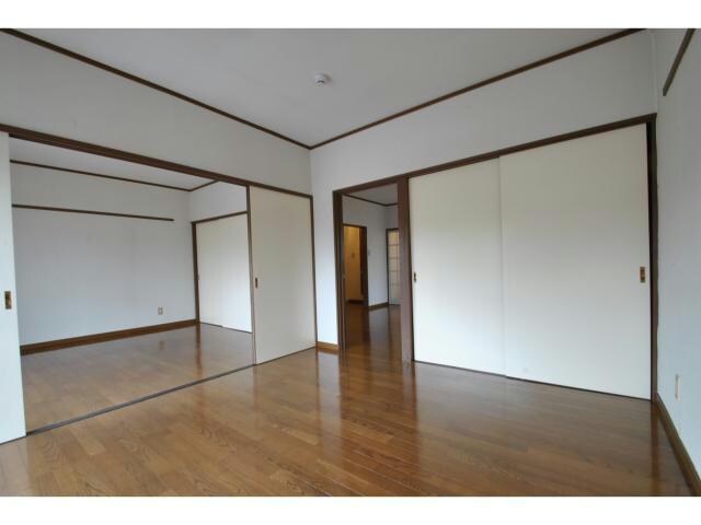 テクノハイム本宿　桃の棟の物件内観写真