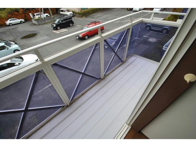 テクノハイム本宿　桃の棟の物件内観写真