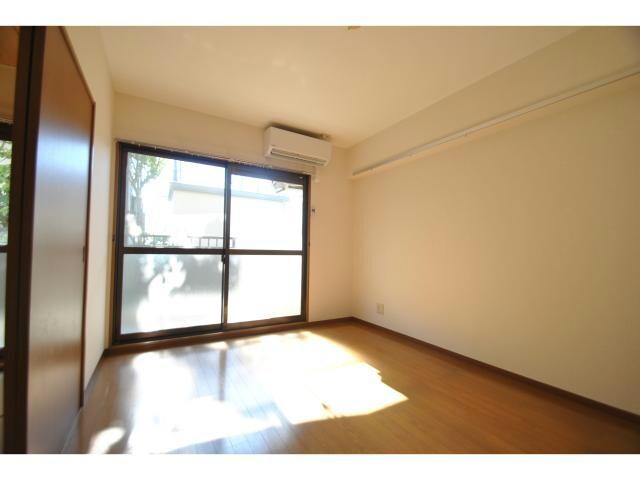 メゾンパークサイドの物件内観写真