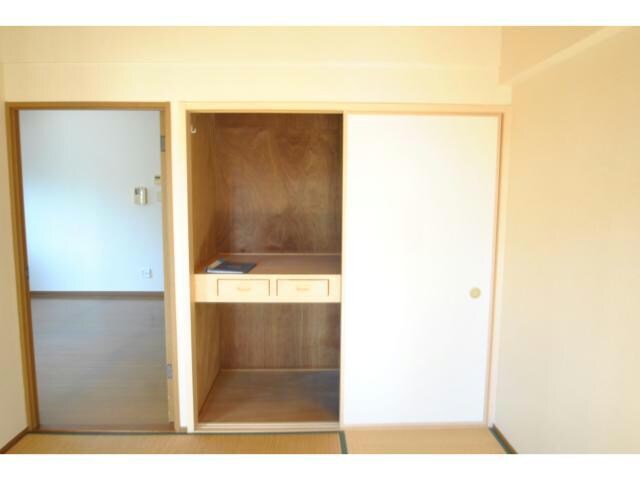 メゾンパークサイドの物件内観写真