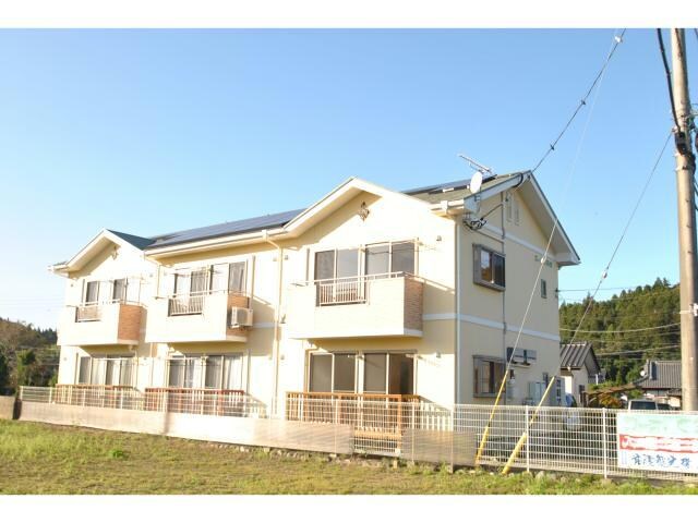 コーポくるまの物件外観写真