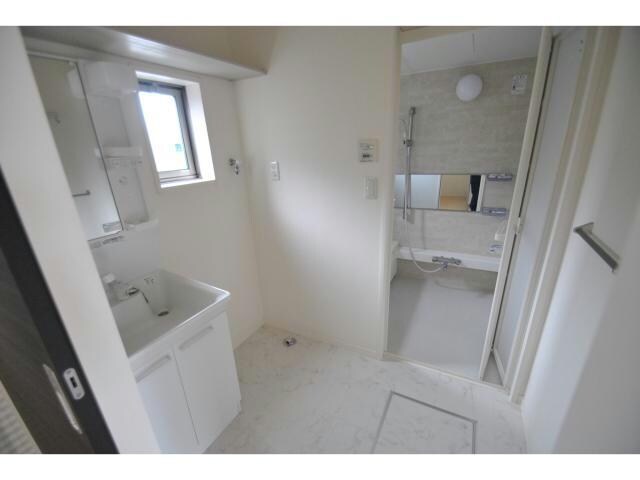 レ・ドゥーシャＢの物件内観写真