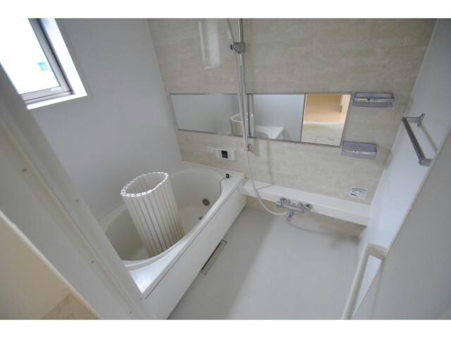 レ・ドゥーシャＢの物件内観写真