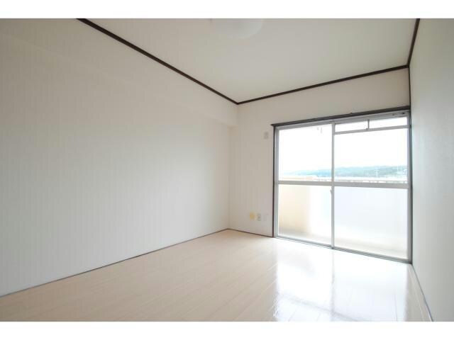 鹿島マンションの物件内観写真