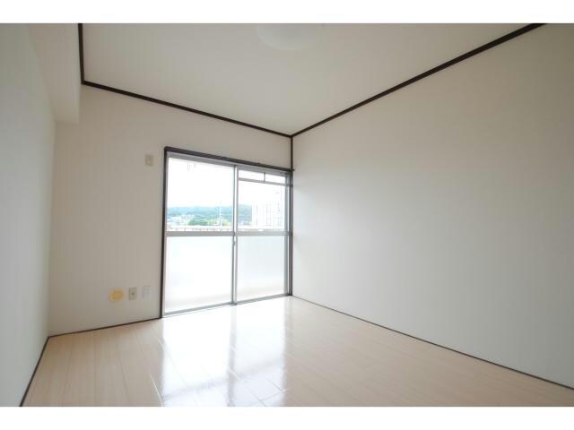 鹿島マンションの物件内観写真