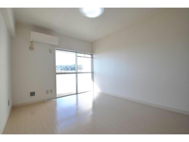 鹿島マンションの物件内観写真