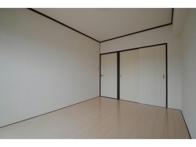 鹿島マンションの物件内観写真