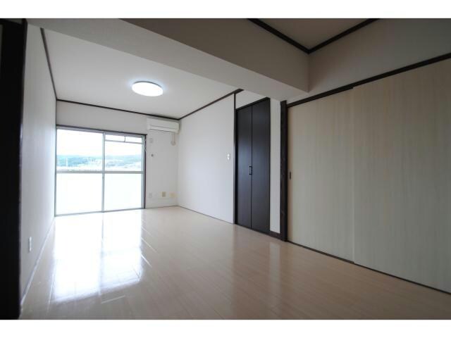 鹿島マンションの物件内観写真