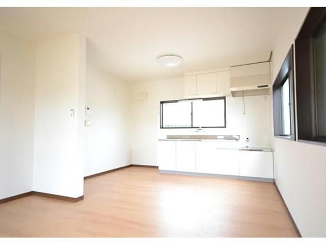 十王堂山本様貸家の物件内観写真