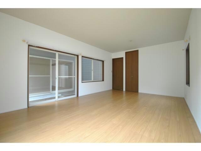 アルト日高の物件内観写真