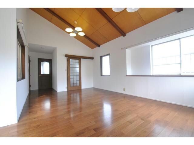 アルト日高の物件内観写真