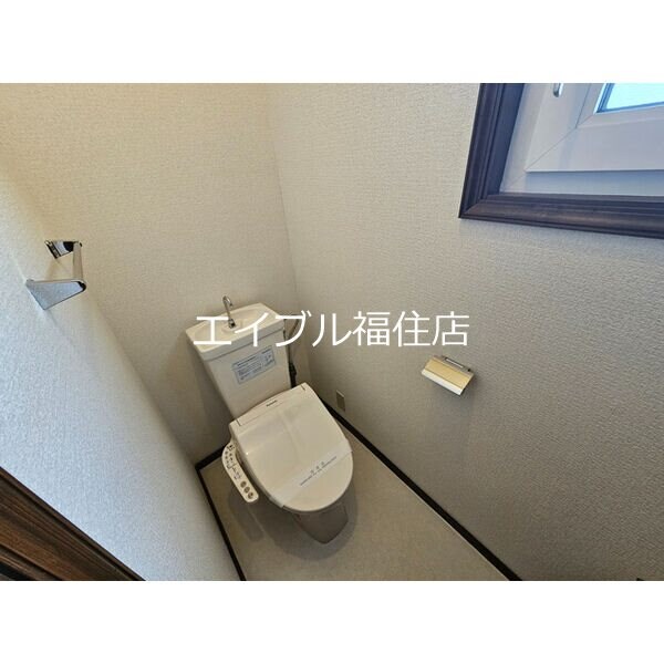 タウンハウスヴァルムＢの物件内観写真