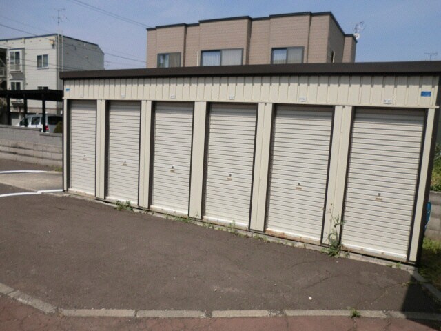 タウンハウスヴァルムＢの物件内観写真