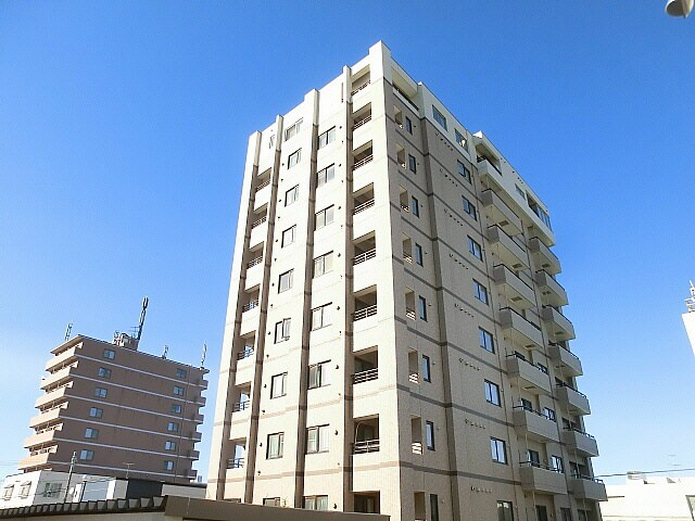 ピアツァルナ月寒中央の物件外観写真