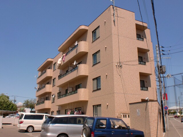 エムズBの物件外観写真