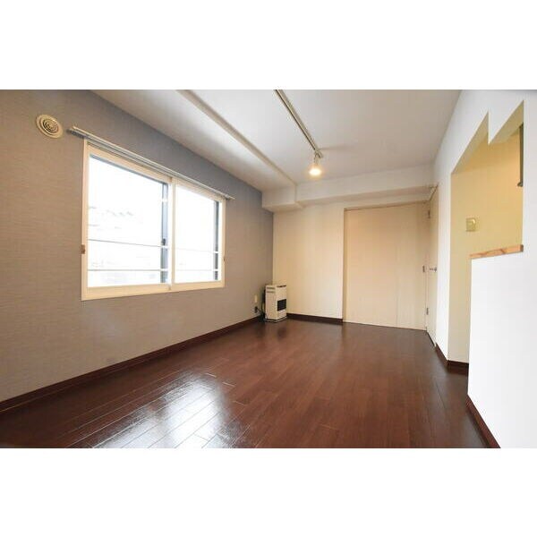 カレラ月寒中央の物件内観写真