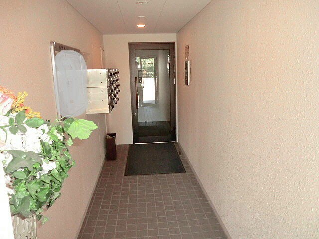 カレラ月寒中央の物件内観写真