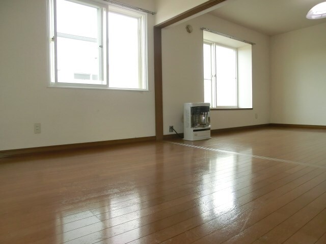 クラージュ福住IIの物件内観写真