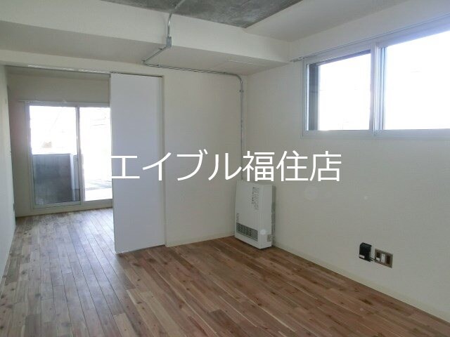 ラヴェーラ福住の物件内観写真