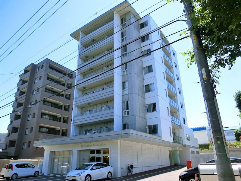 プランドール福住の物件外観写真