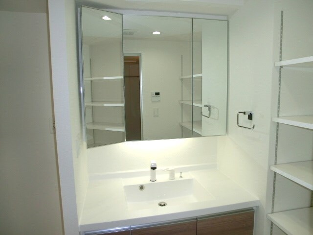 プランドール福住の物件内観写真