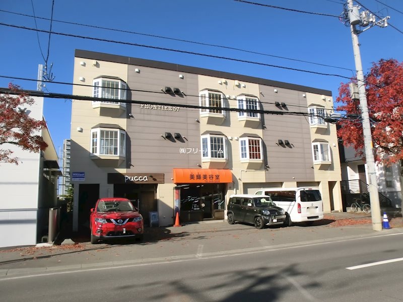 フロンティア57の物件外観写真