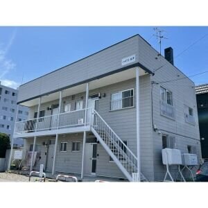 ハイツルナの物件外観写真