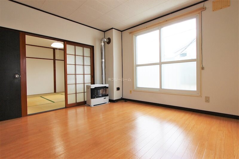 ハイツルナの物件内観写真