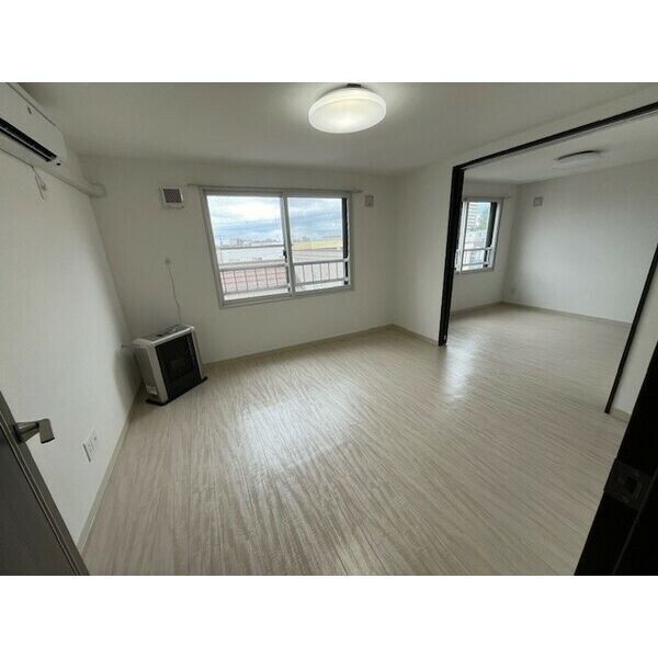 プルメリア栄通の物件内観写真