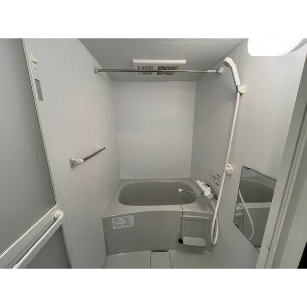 プルメリア栄通の物件内観写真