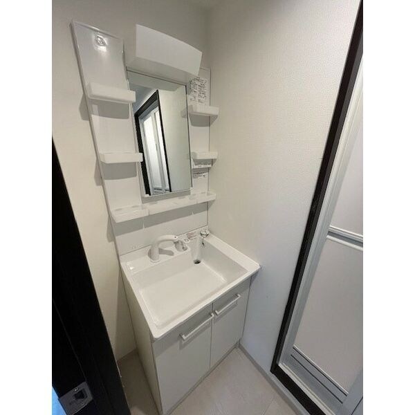 プルメリア栄通の物件内観写真