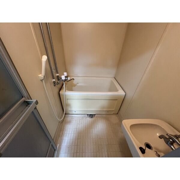 ヴォラハイツの物件内観写真