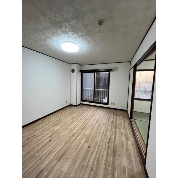 ヴォラハイツの物件内観写真