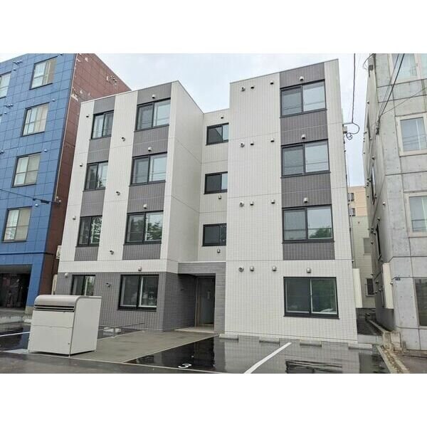 サクラブール栄通の物件外観写真