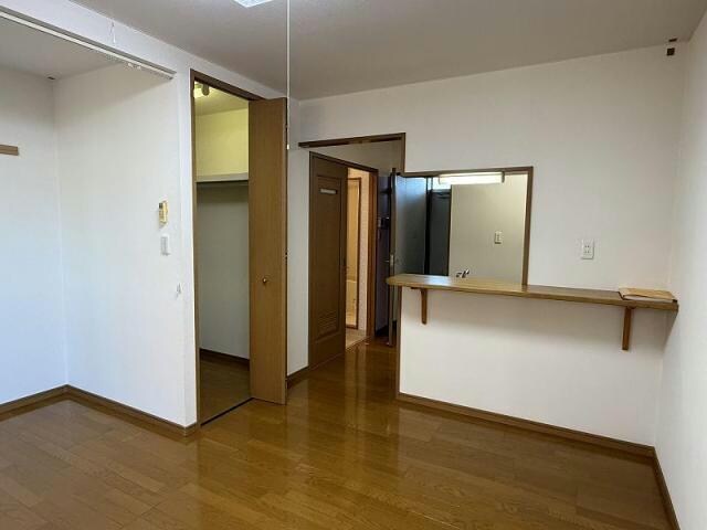 ブランネージュ新山口の物件内観写真