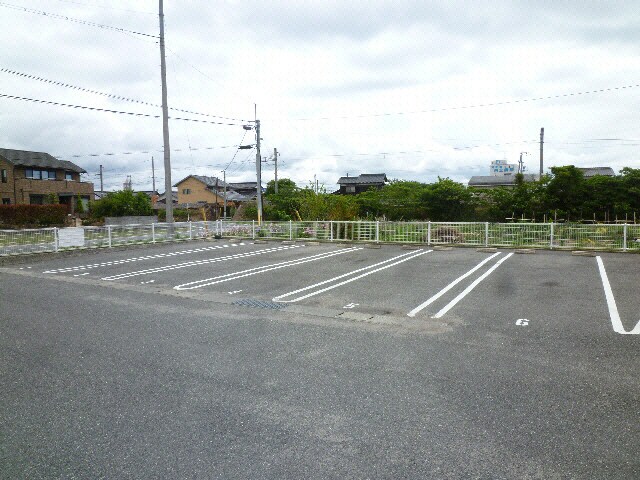ブランドールＭ　Aの物件外観写真