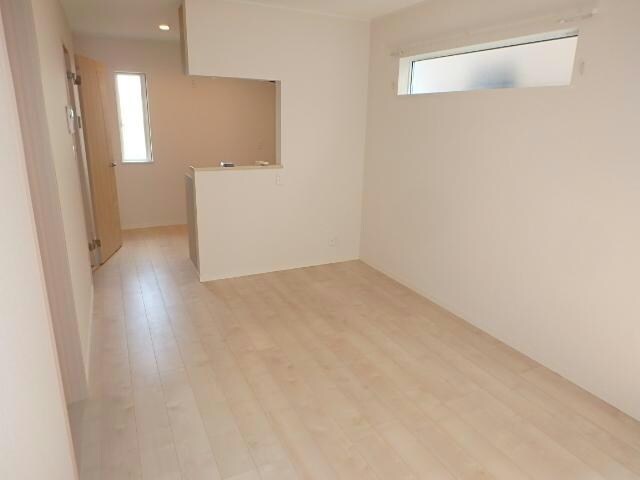 フロレゾンアサウミの物件内観写真