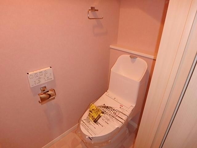 フロレゾンアサウミの物件内観写真