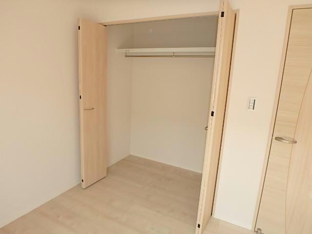 フロレゾンアサウミの物件内観写真