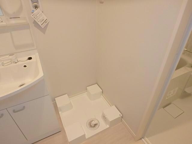 フロレゾンアサウミの物件内観写真