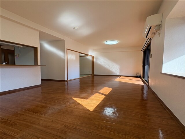 ウィステリアブロッサムの物件内観写真