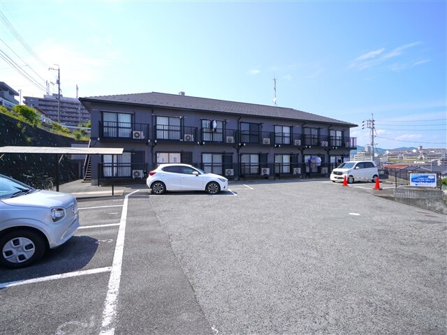 サニークレストの物件外観写真