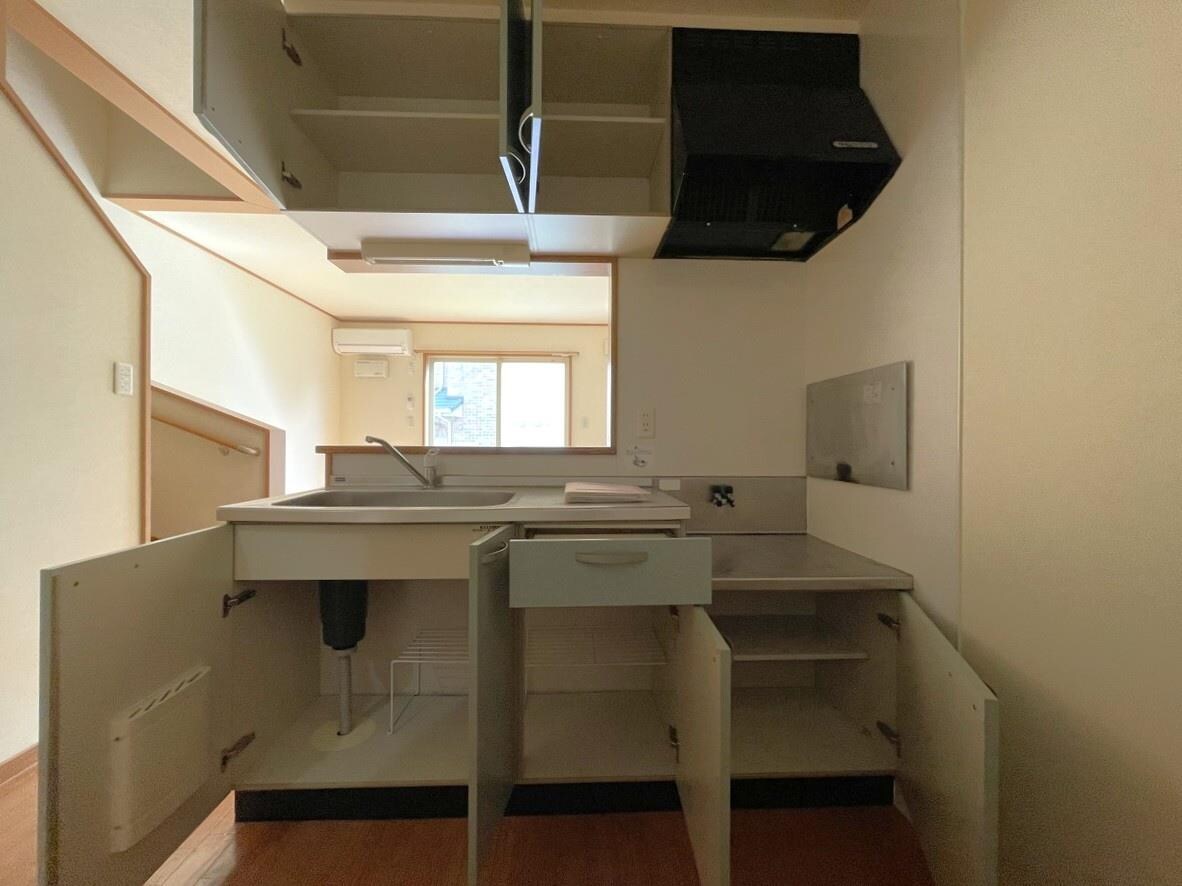 シャレーコーセイ壱番館の物件内観写真