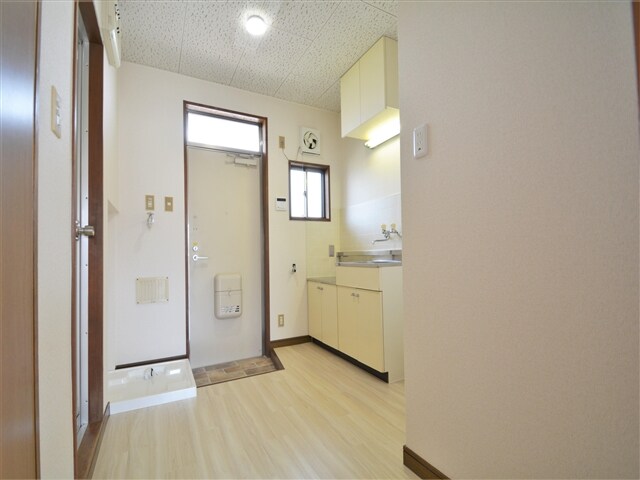 グランドフォーレB棟の物件内観写真