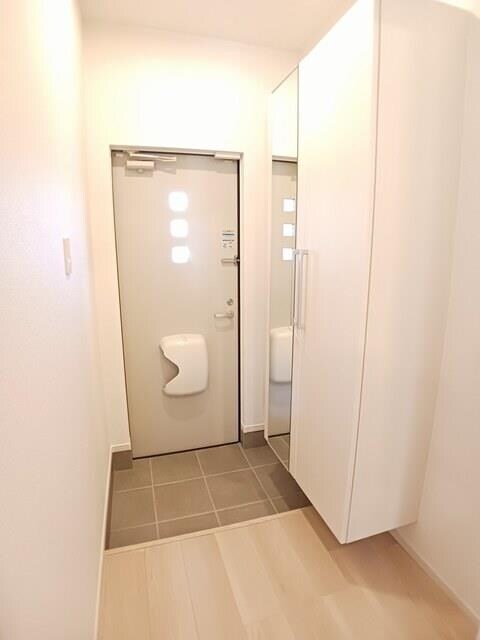 ファミリアメゾン　IIIの物件内観写真