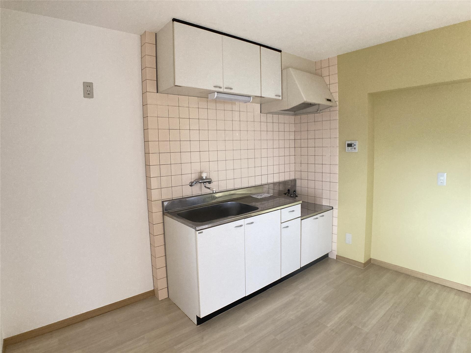 リバーサイド月崎Aの物件内観写真