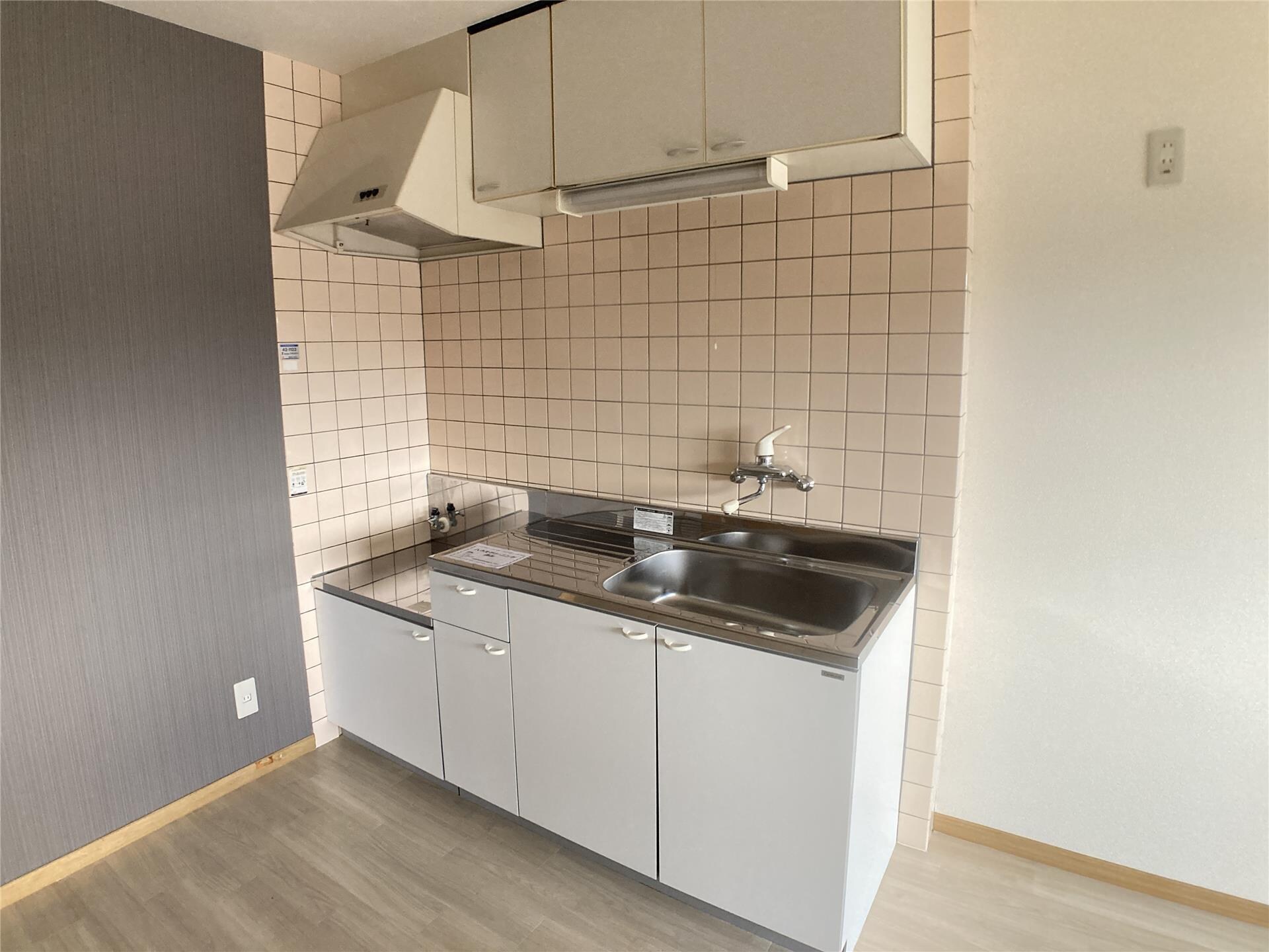 リバーサイド月崎Aの物件内観写真